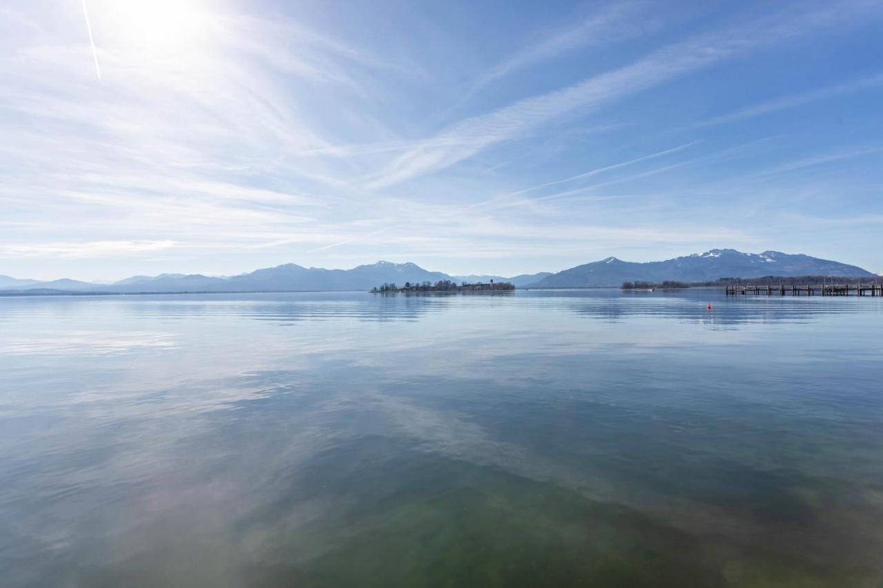 1 Haus Reichl Daire Gstadt am Chiemsee Dış mekan fotoğraf